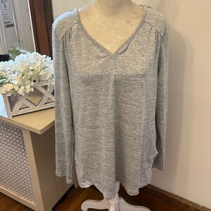 Unity World Wear long sleeve heather gray tee Size L New